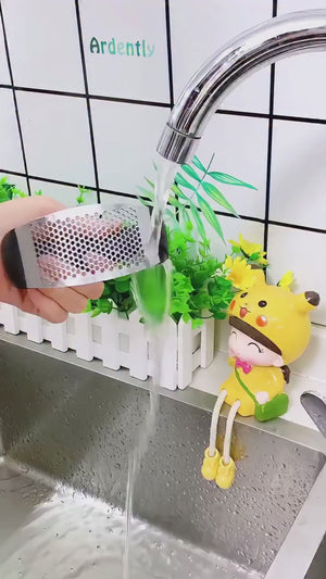 Multi Function Garlic Presser | عصارة الثوم متعددة الاستخدام