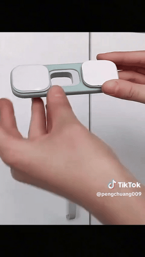 360° Rotating Safety Lock | قفل أمان للأطفال